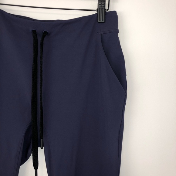 Lululemon Pants size 4 - Picture 6 of 10